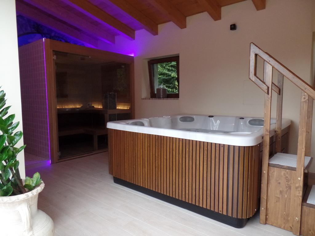 Agriturismo Il Vagabondo Buttrio Exteriör bild