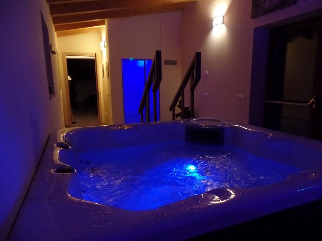Agriturismo Il Vagabondo Buttrio Exteriör bild