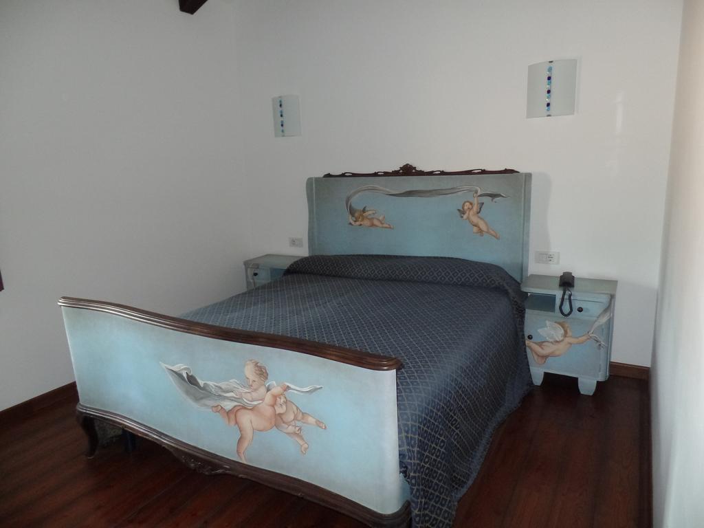 Agriturismo Il Vagabondo Buttrio Rum bild