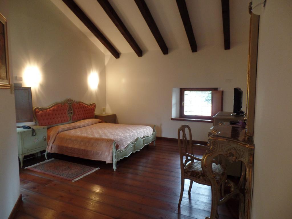 Agriturismo Il Vagabondo Buttrio Rum bild